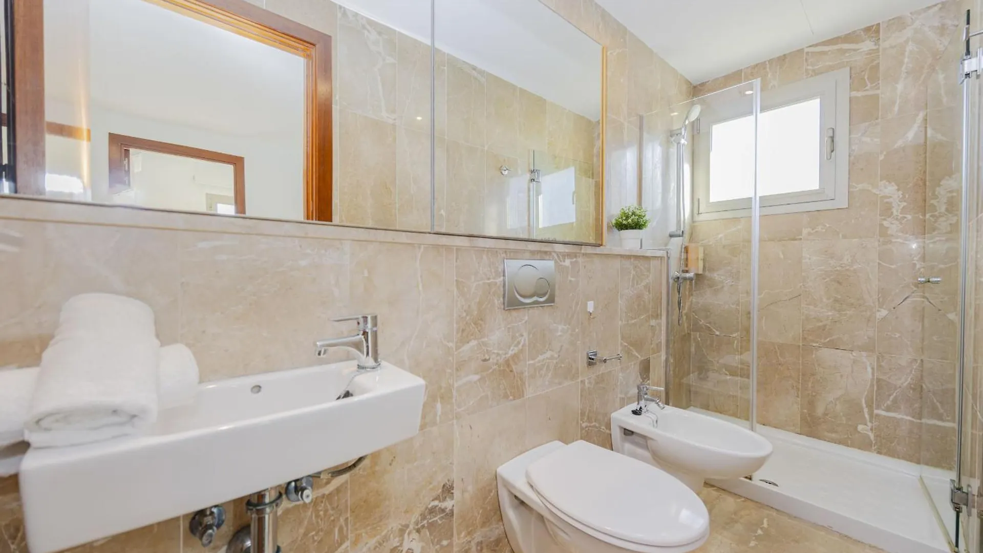 Villa Salines House Alcudia   Alcudia (Mallorca)